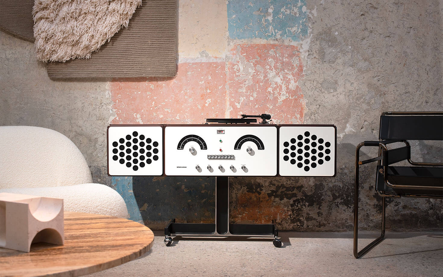 radiofonografo bianco ambientate1