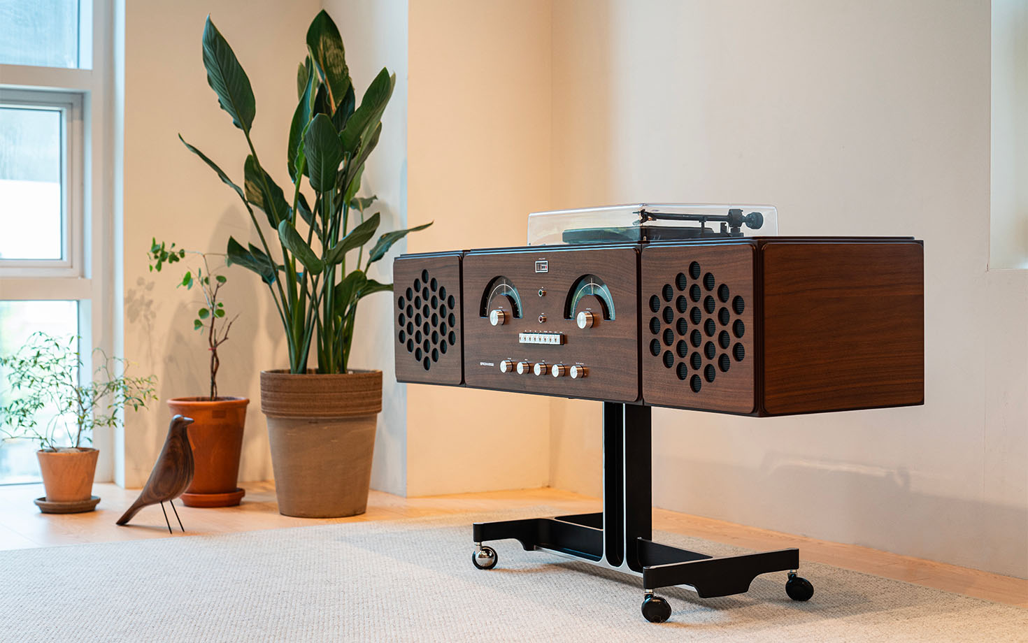 radiofonografo noce ambientate1