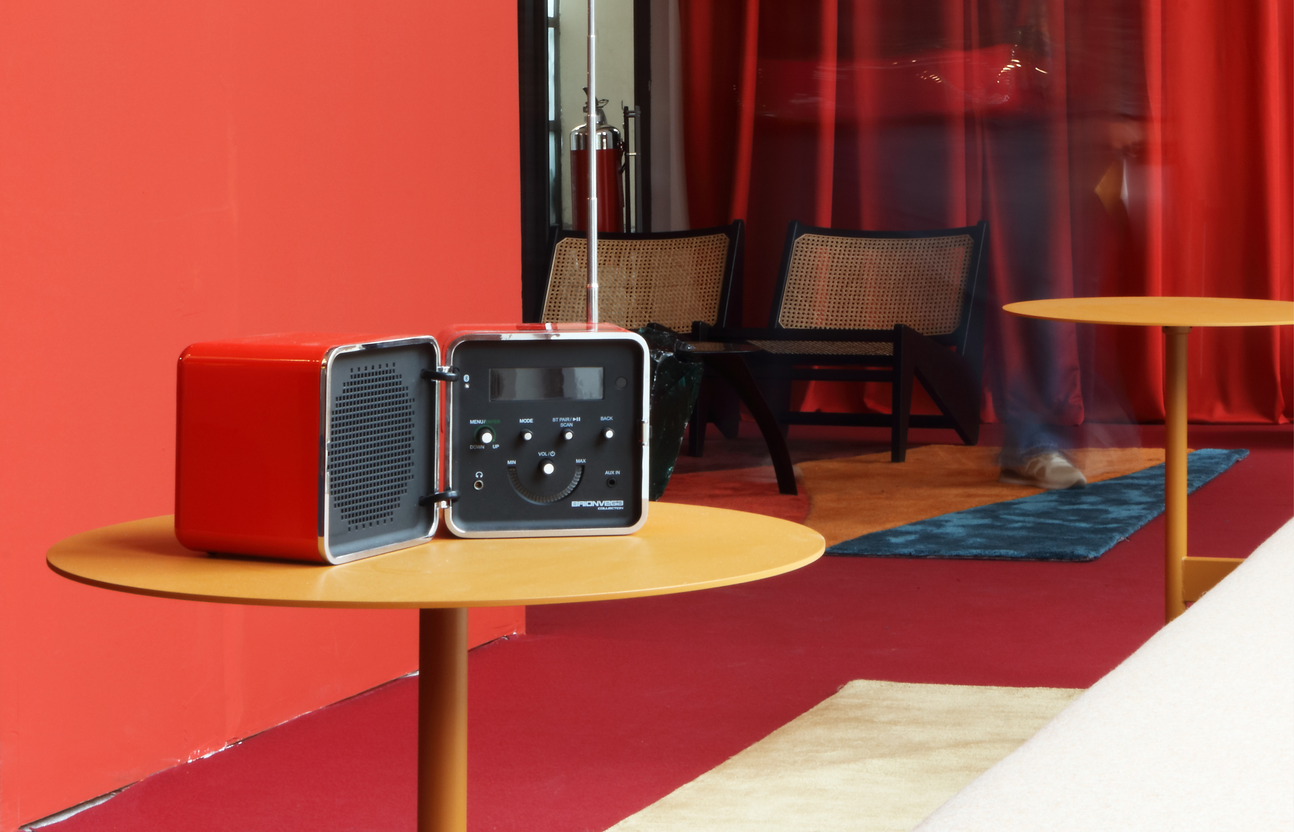 タイムレスなデザイン：Brionvegaのアートプロダクトがミラノデザインウィーク2025に登場